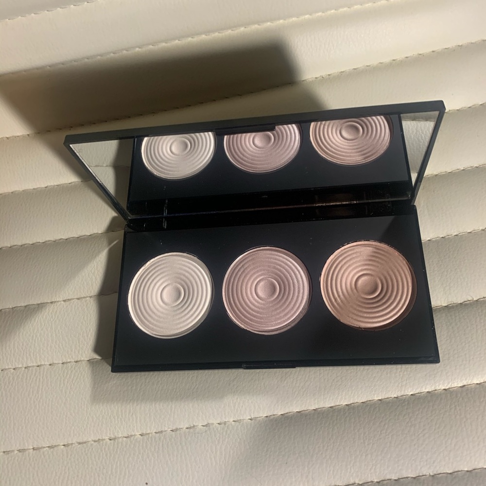 Highlighter Palette